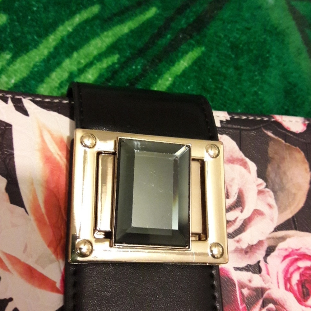 $15.00 - Picture 4 of 4